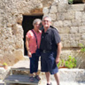 Meet your Posher, Earl tucker